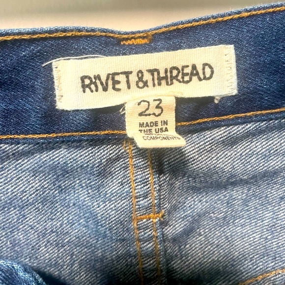 Rivet & Thread Rigid Skinny Jeans: Step-Waist Edition size 23 - Picture 5 of 6